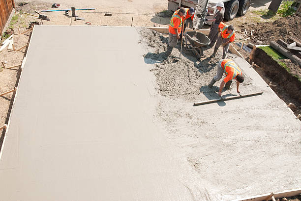 Best Concrete Installation Cost  in Huntsville, MO